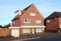 Straßenansicht - gute Geschäftslage